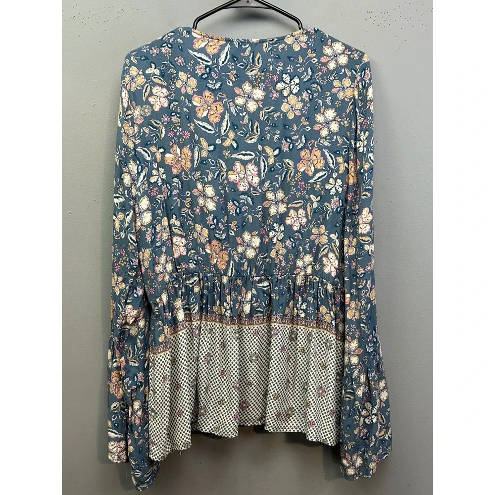 Heyson Blouse Women Large Blue Floral Boho Bell Sleeve Peplum Cottage V-Neck NEW - Picture 2 of 8